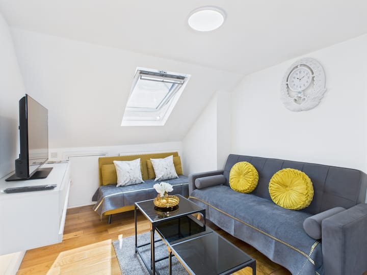 Cosy 4br Home | Parking | Piccadilly | Sleeps 9 - Londres