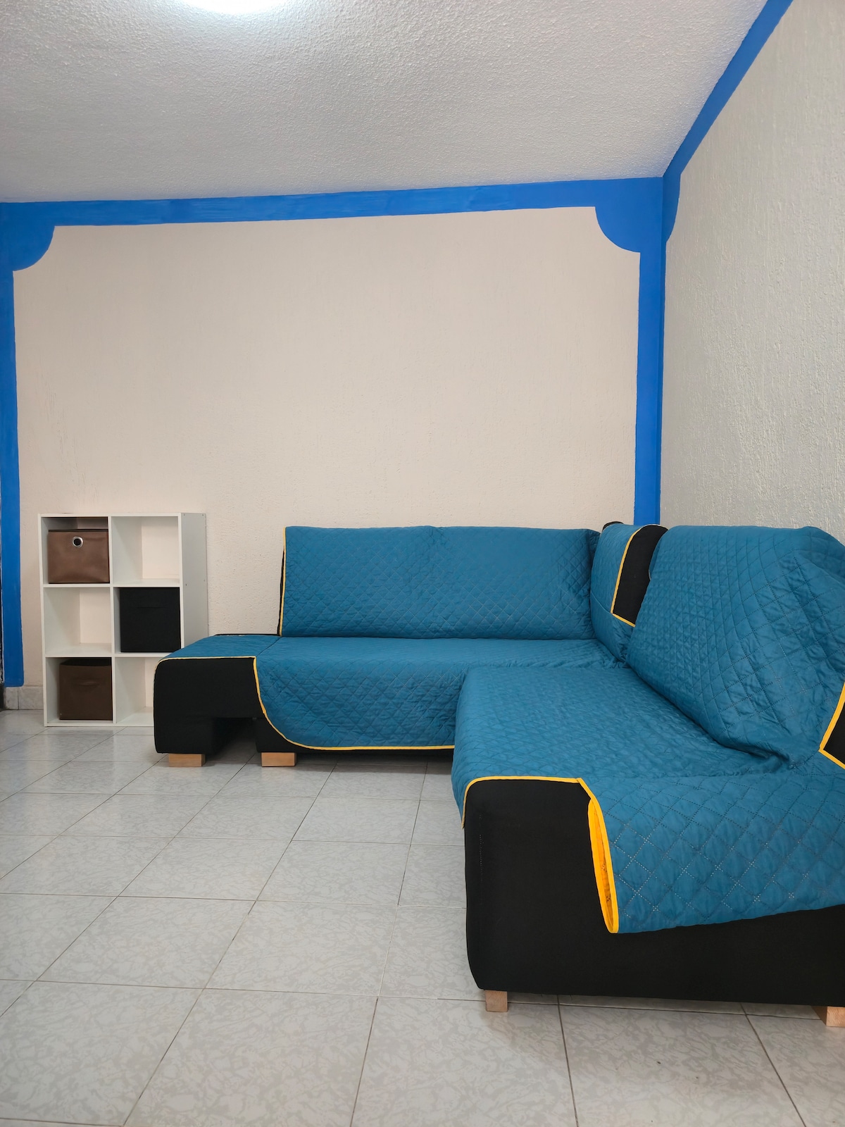 Popular Airbnb listing: Charming Apt Close to Racetrack & Airport in Iztapalapa