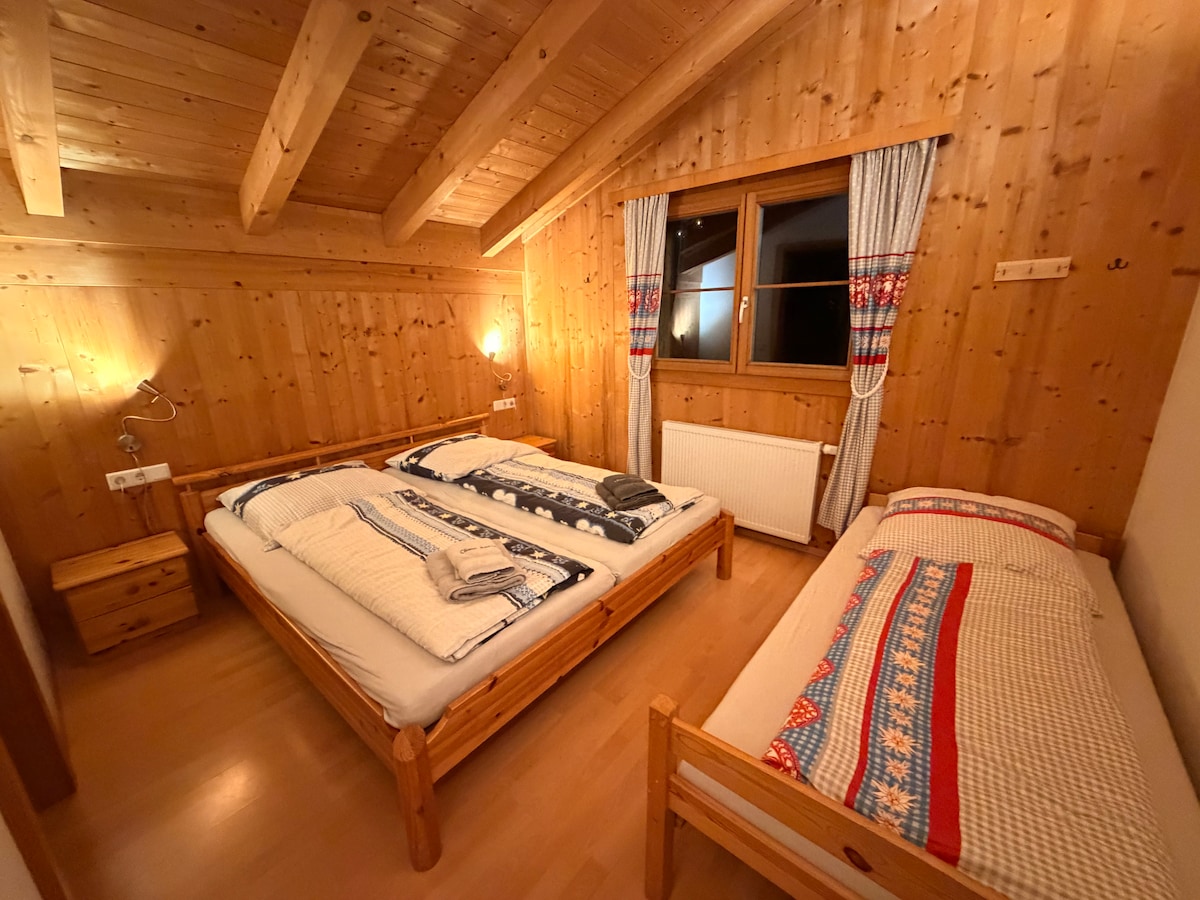 საძინებელი 4