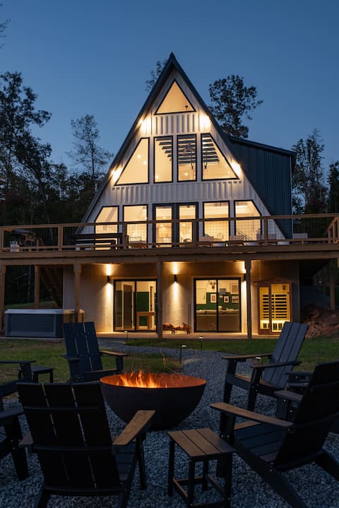AFTON PEAK • Blue Ridge Luxury Retreat
