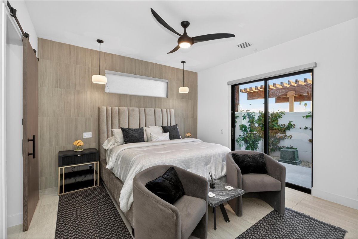 חדר ראשי למטה