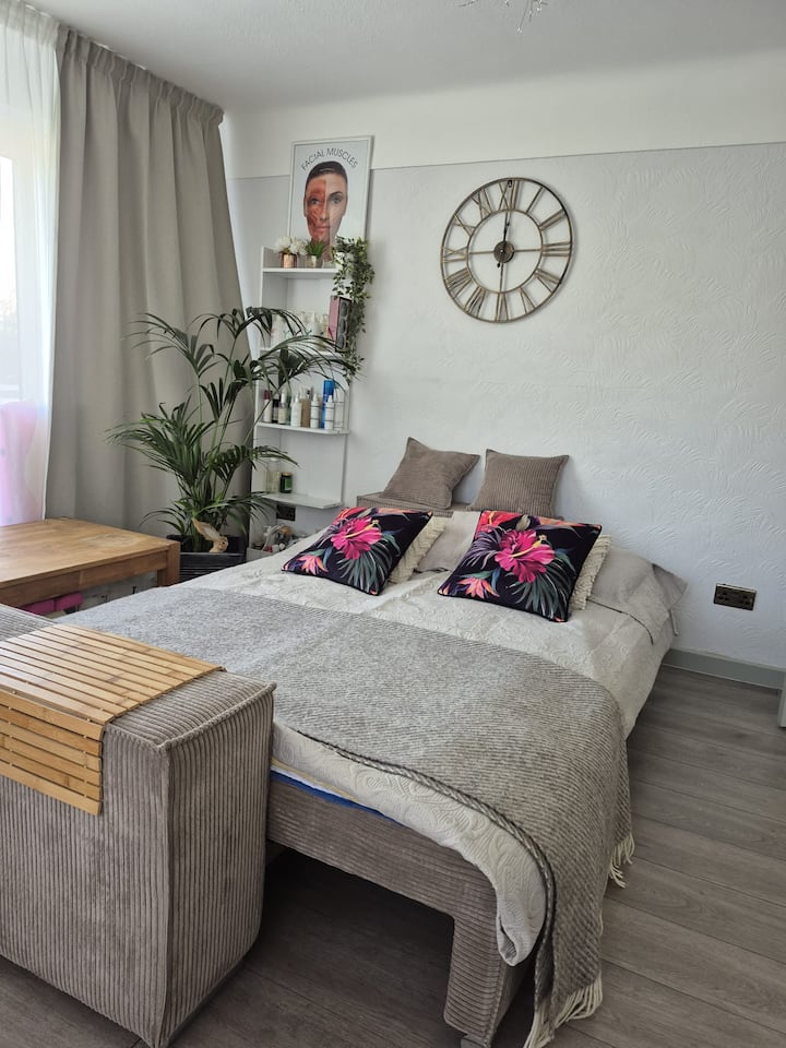 Double Room Close To The Beach - Bournemouth