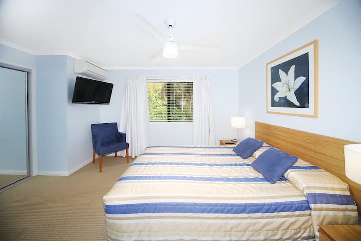 غرفة النوم 1