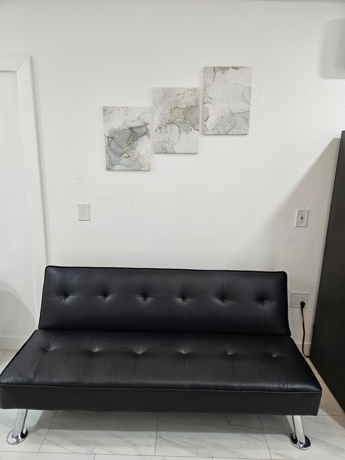 Modern Private Studio