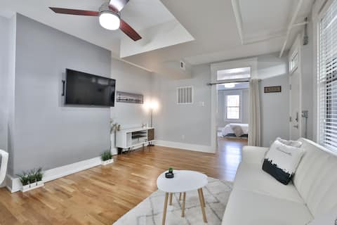 Top performing Airbnb: Modern OTR Retreat | Walk To Everything in Cincinnati
