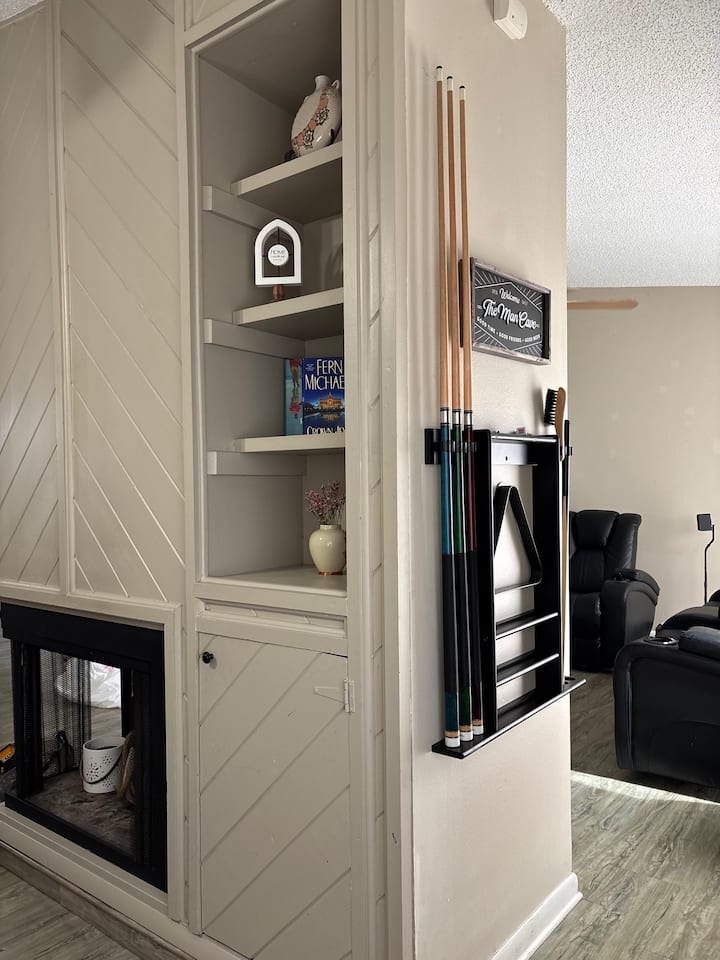 Casa Serena Billiard/bbq Home In Heart Of Tampa - Tampa, FL