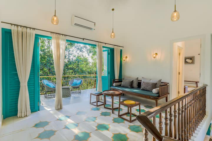 ELIVAAS Casa Lotus-Secondary · Villa W/ Pvt Pool, Garden Lounge & Scenic Balcony