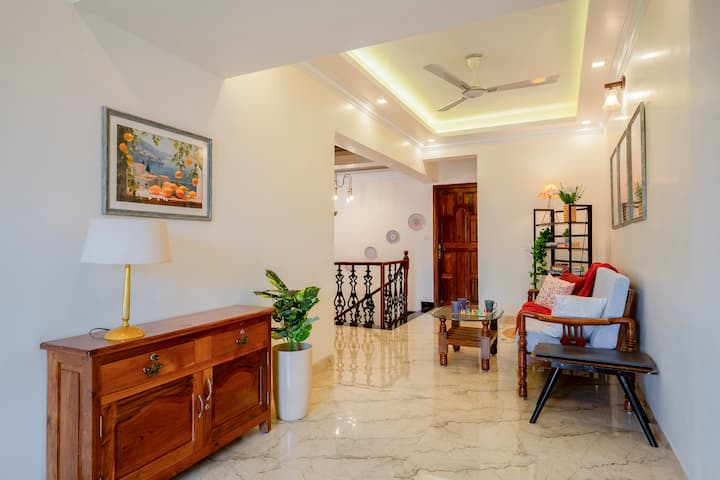 Living room 2 image 3