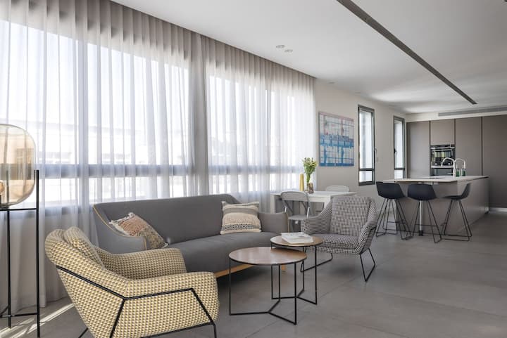 Stunning Penthouse - Private Pool And Mamad - Tel Aviv