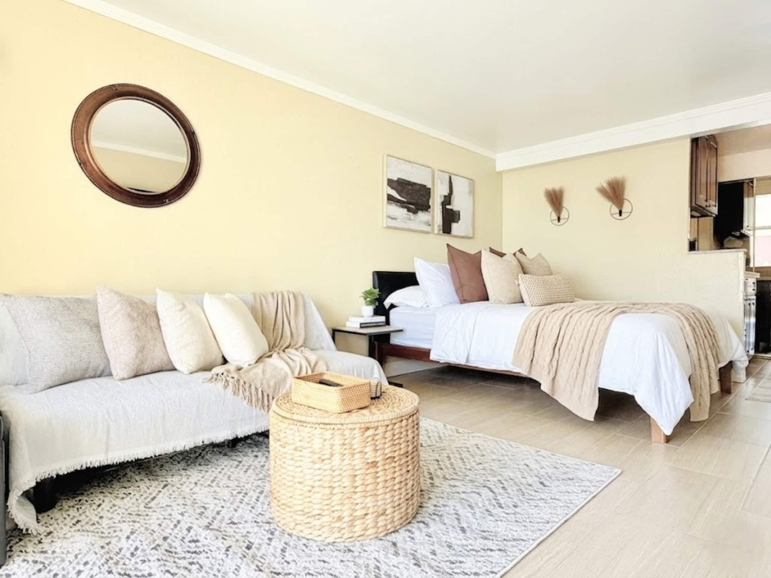 Island Breeze Retreat – Comfort & Charm - Image 25