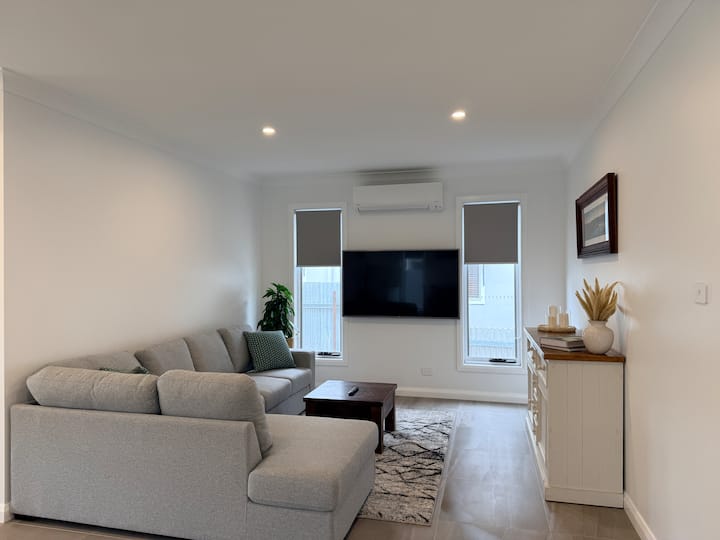 Cosy 2-bed Retreat In Peaceful North Wagga - Wagga Wagga