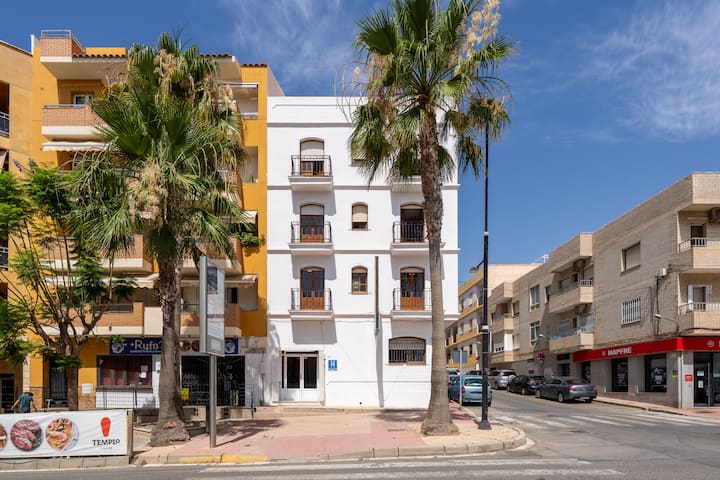 Preciosa Habitación Cuádruple Bf Rooms Garrucha - Vera