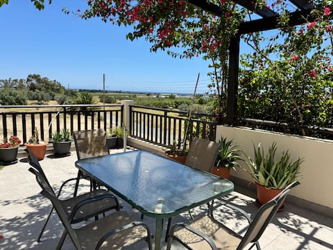 Luxury nature oasis with sea view