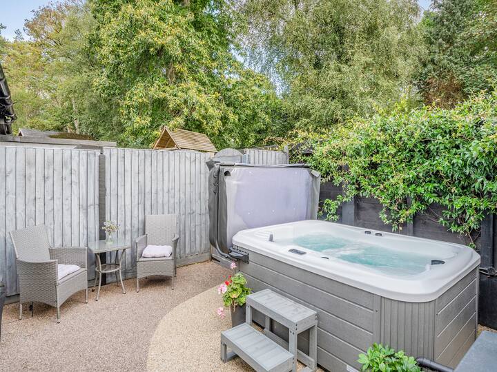 Shire Cottage - Uk50416 - Ringwood