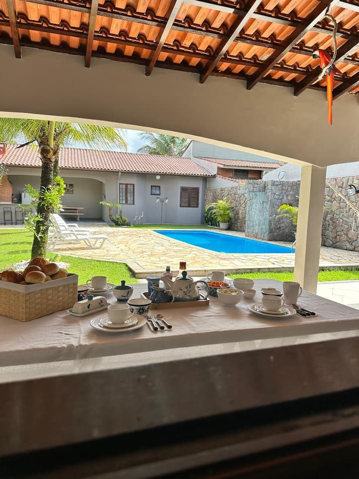 Casa De Paz, Amor E Muita Alegria - Bertioga