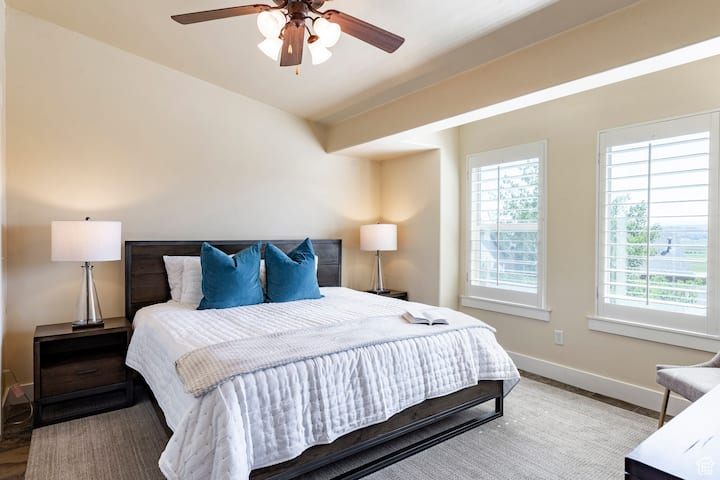 غرفة النوم 1