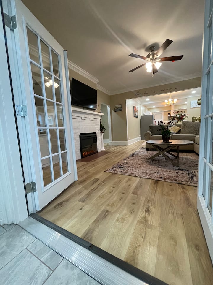 Cozy Midtown Stay – Perfect For Med Pros - Albany, GA
