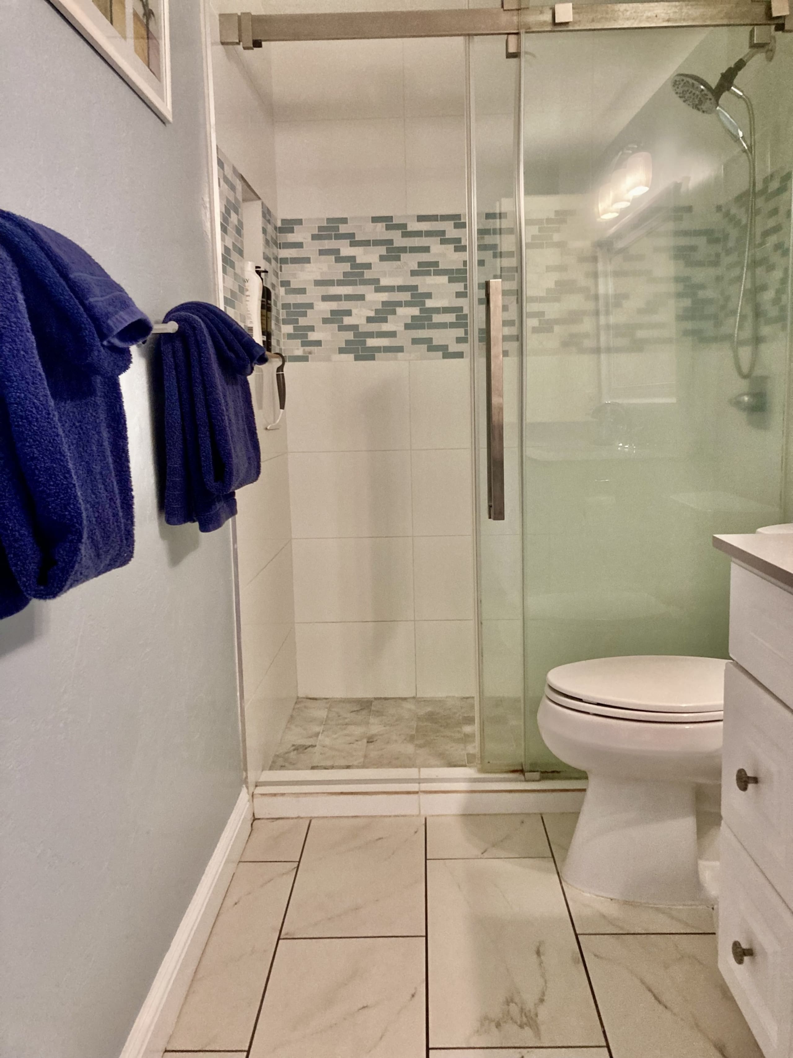 Condo in Kailua-Kona · ★4.81 · 2 bedrooms · 2 beds · 2 baths - Image 5