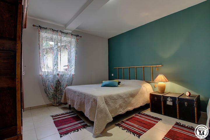 Habitación con baño privado