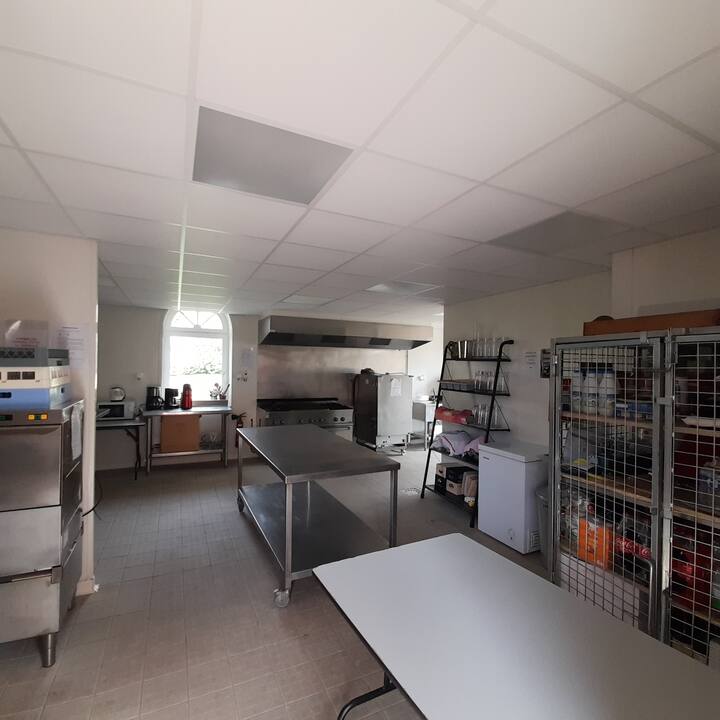 Le Charmay : 2 Gîtes Jusqu'à 30 Personnes ! - Beaujolais