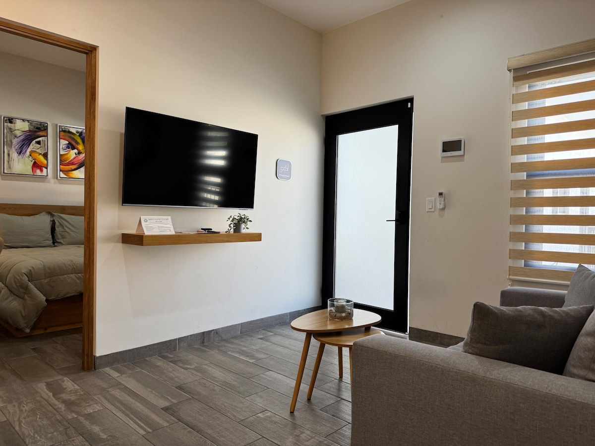 Top Airbnb: Beautiful apartment in downtown La Paz, everything within walking distance in Baja California Sur