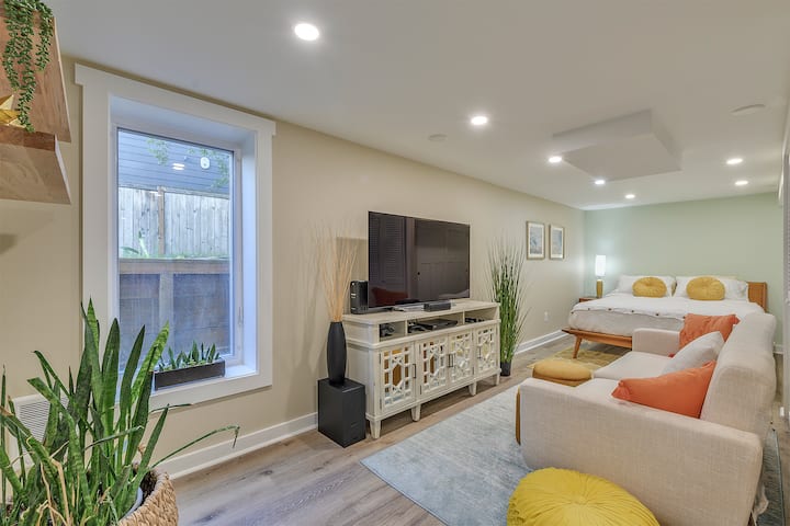 Hip Sellwood Slumber Bungalow - ポートランド, OR