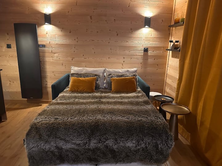 გასაშლელი დივანი 