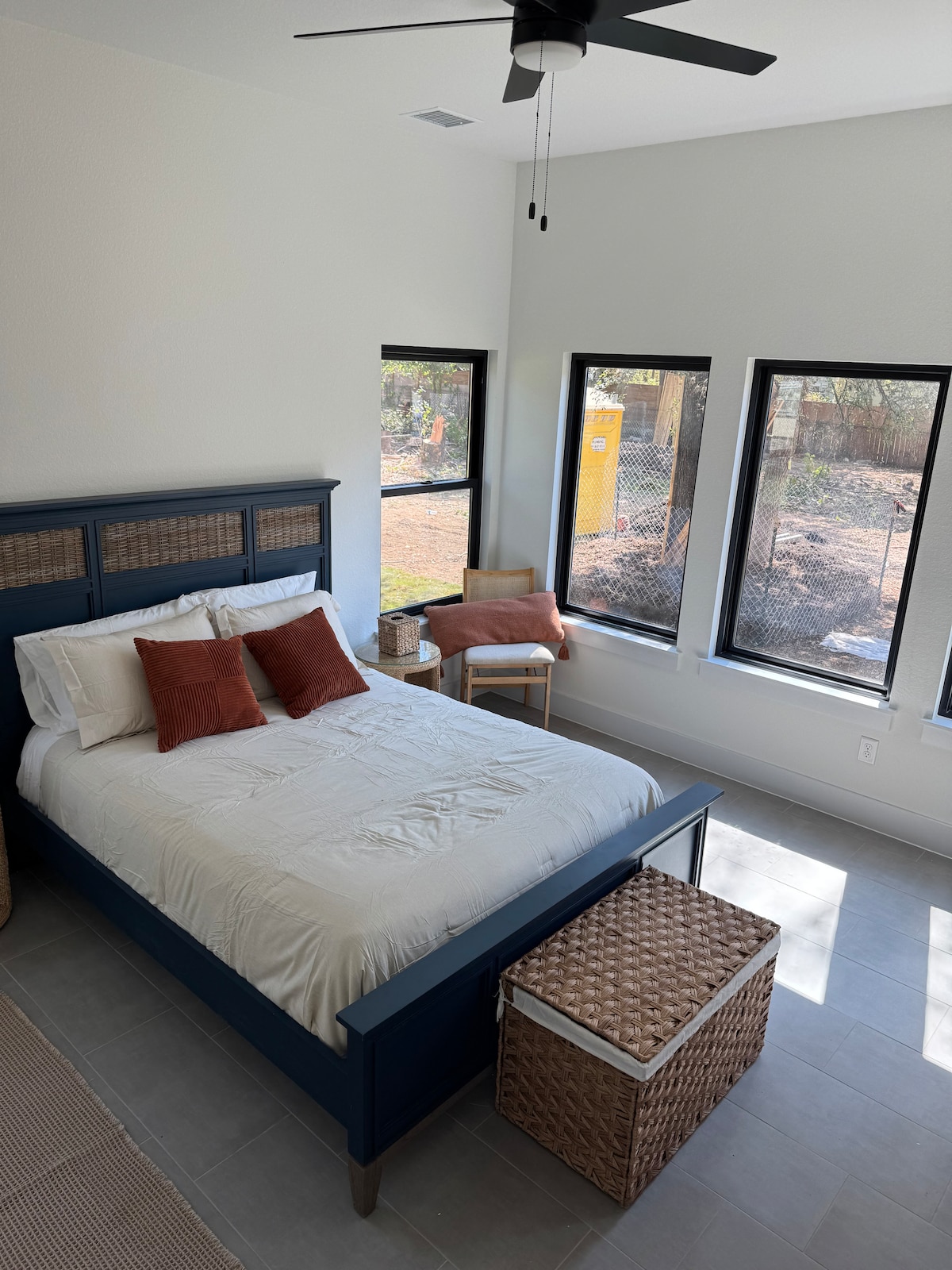 South Austin Rental - 2BR | 15 min to Downtown