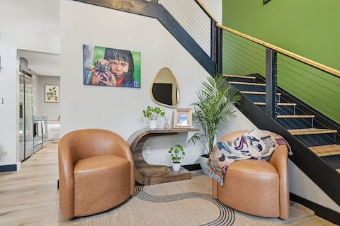 Popular Airbnb listing: Renovated Smyrna Retreat | Near Braves & Battery in Smyrna