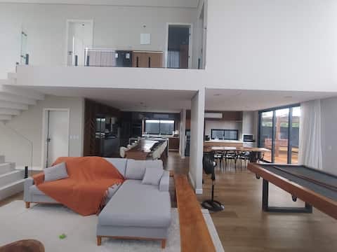 Top performing Airbnb: VT House-Ready to accommodate your best memory in Porto Seguro