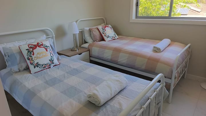 غرفة النوم 2