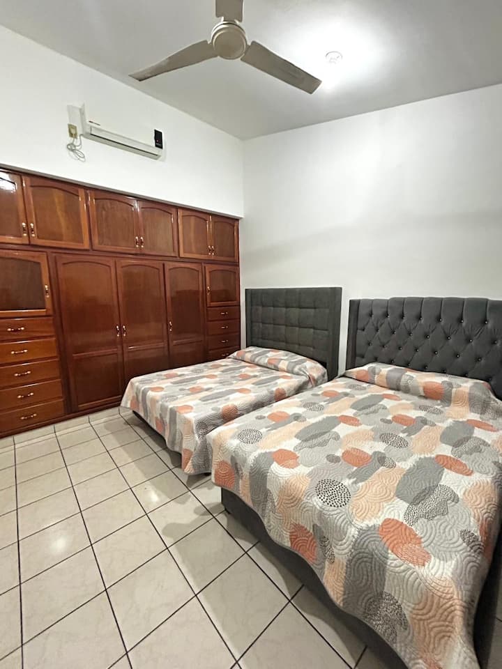 Спална соба 2