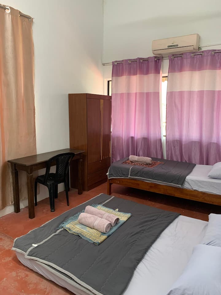 საძინებელი 4