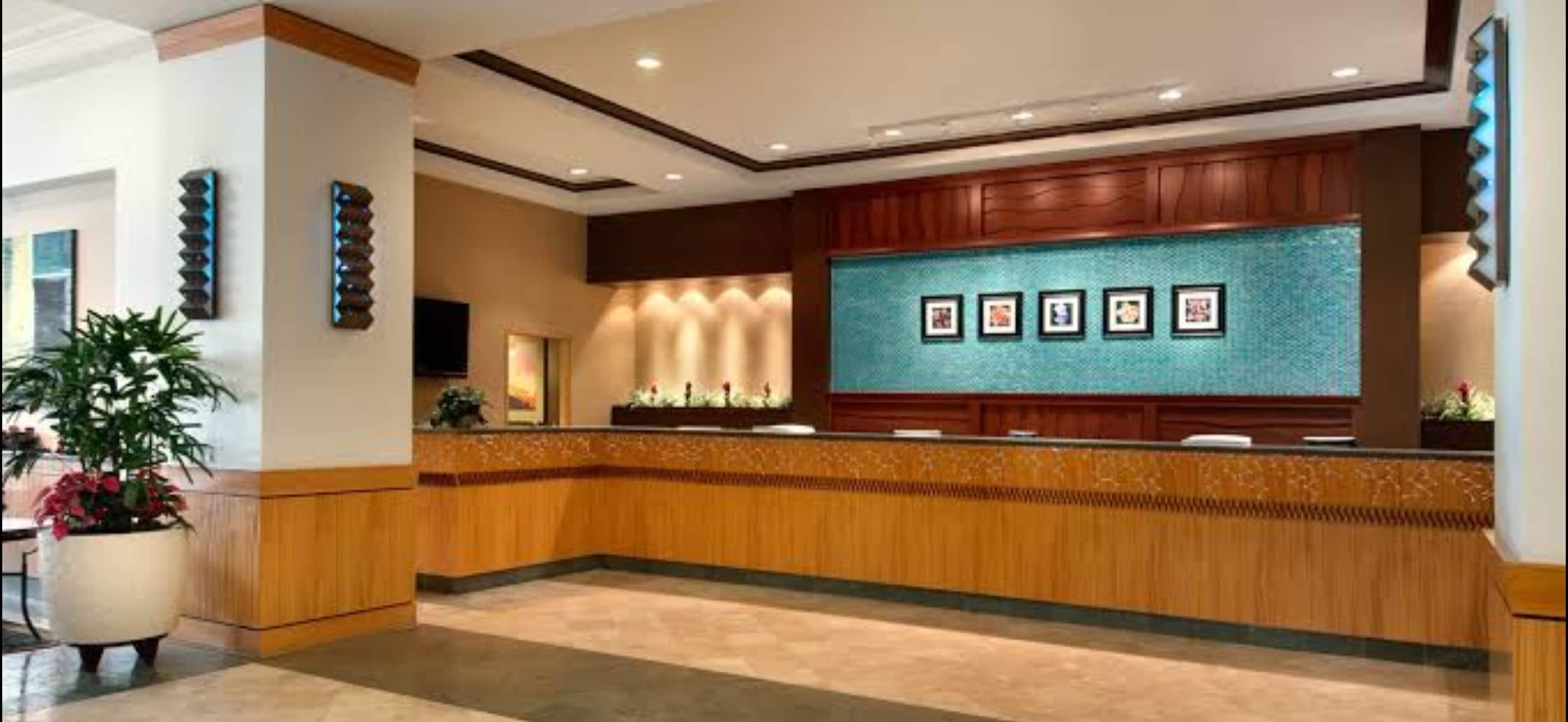 Condo in Honolulu · ★4.96 · 1 bedroom · 3 beds · 1 private bath - Image 23
