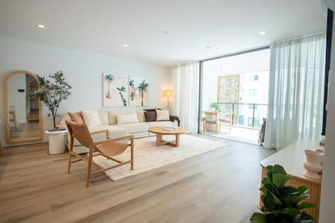 Popular Airbnb listing: Sakara Haven - Maroochydore Beach in Maroochydore