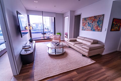 Top Airbnb: Luxury 2 Bedroom Apartment in Parramatta