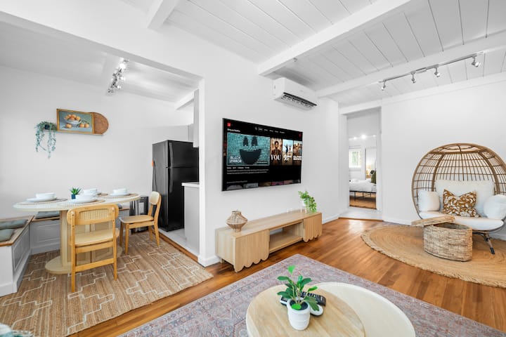 Cozy 2br Home | Kitchen, Parking & Ac | Near Zoo - Coronado, CA