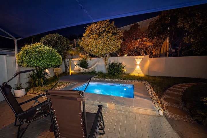 West Coast Getaway With Pool Steps From The Beach - Langebaan