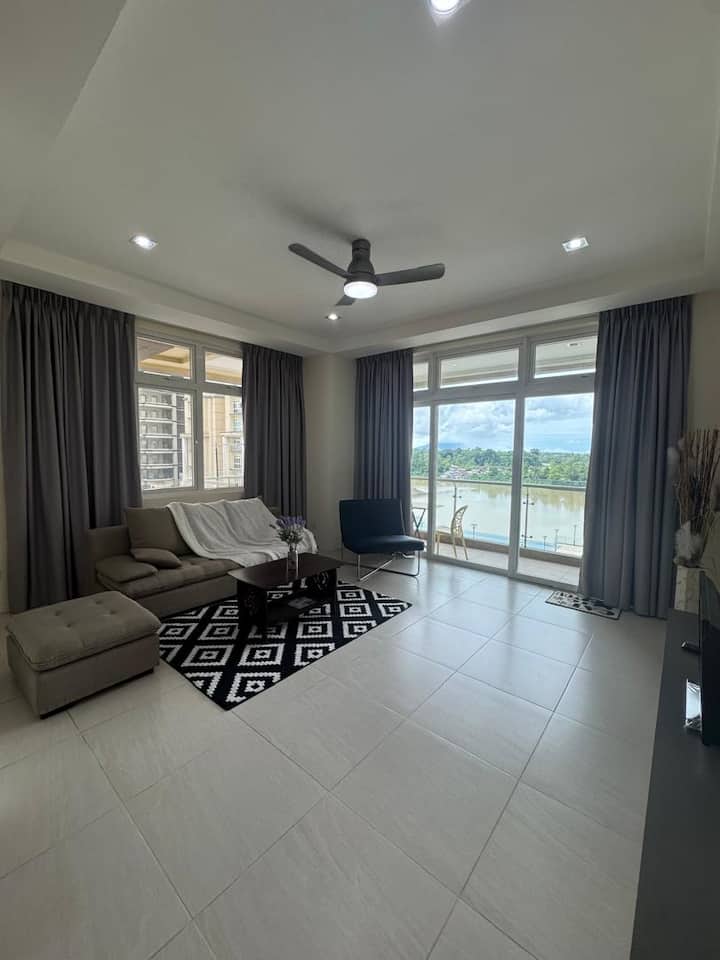 Kuching Apartment @ Riverine Diamond Kuching - Kuching