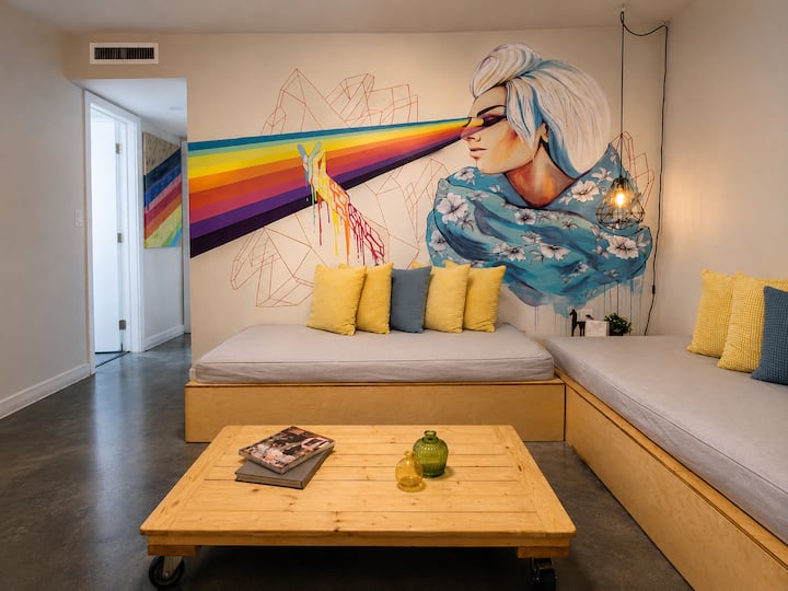 Wynwood#1-art Mural 2br- Ground Floor+free Parking - Miami, FL