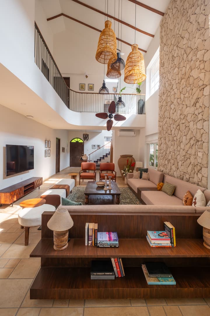 Living room image 1