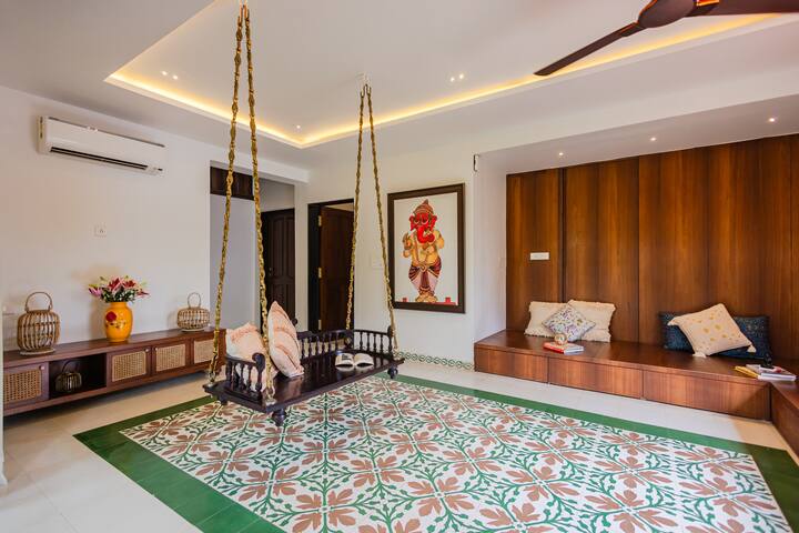 Living room image 4