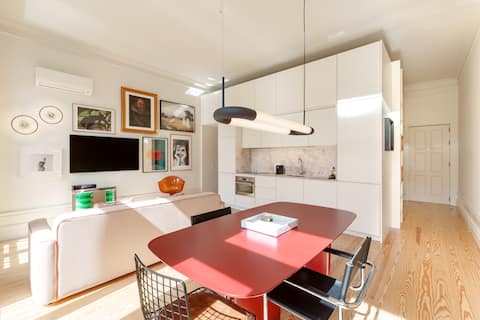 VIVA Quinta Modernist Flat