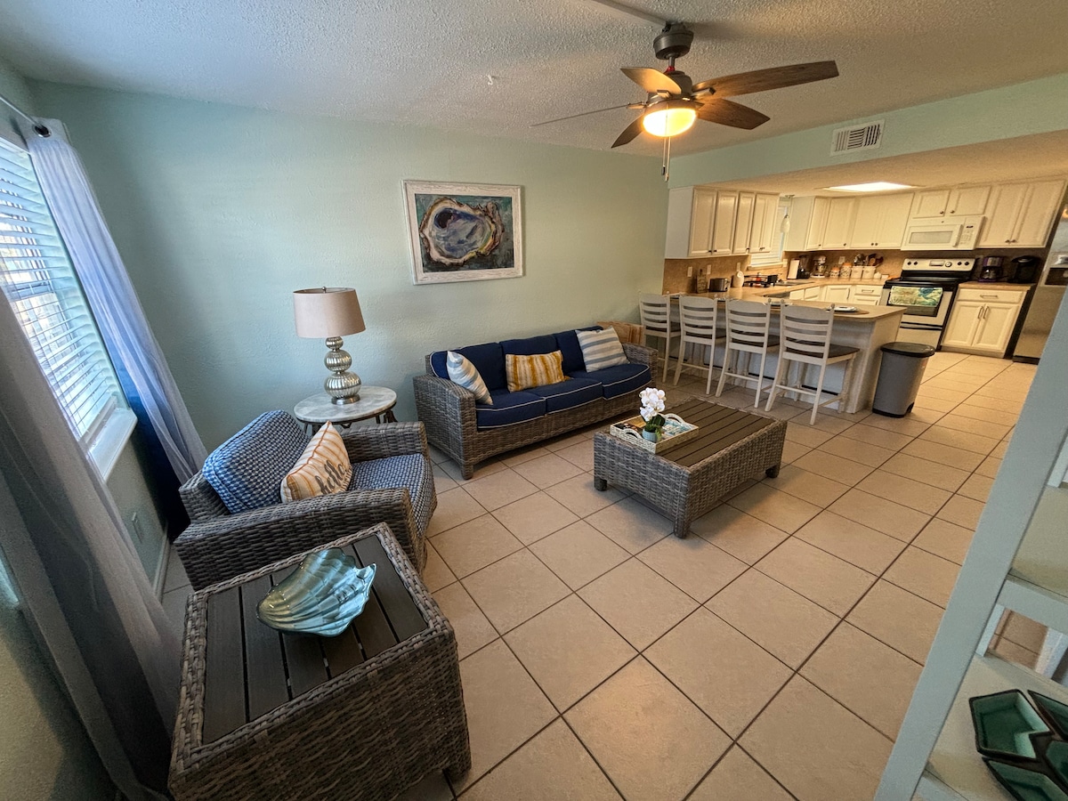 Top performing Airbnb: Bayside Breeze in Galveston in Galveston