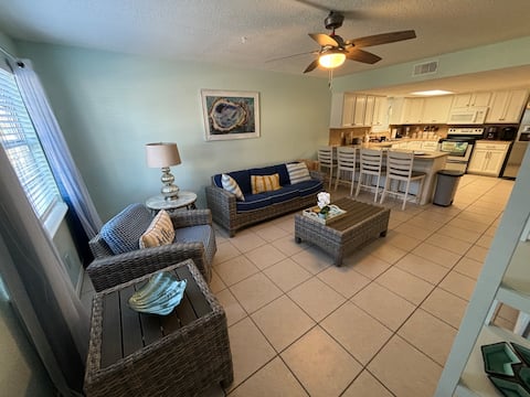 Top performing Airbnb: Bayside Breeze in Galveston in Galveston