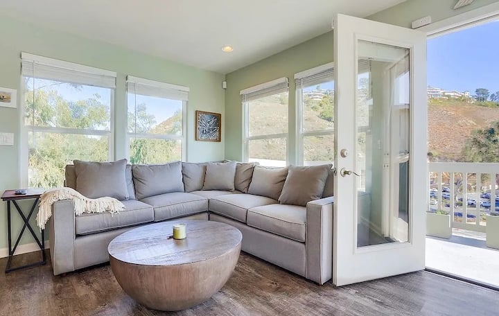 Charming Cottage In Laguna Beach - Laguna Beach, CA