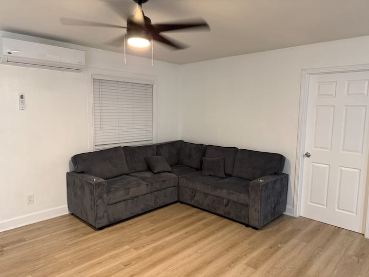 Full Private 2br Lax Sofi Apartment - Inglewood, CA