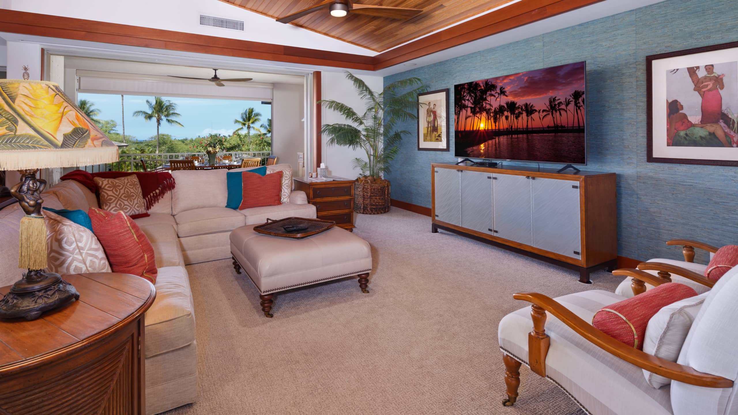 Home in Waimea · ★5.0 · 3 bedrooms · 4 beds · 3.5 baths - Image 2