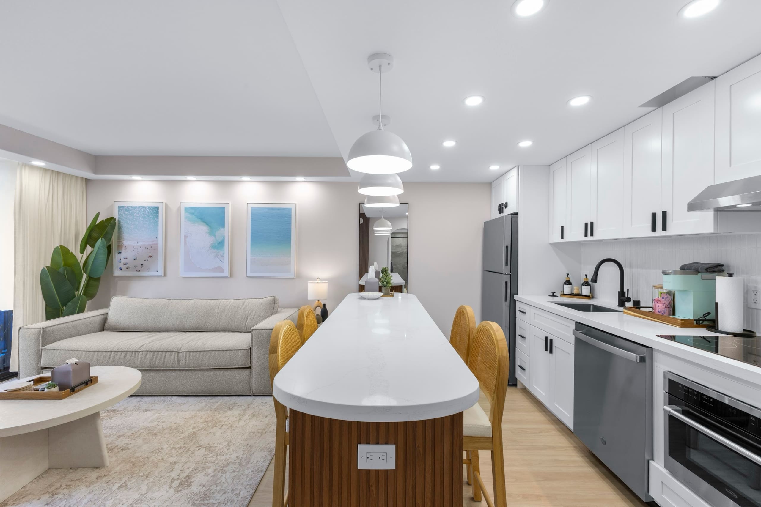 10FL-Upscale Chic 1BR-City & Ocean Views/Parking~ - Image 14