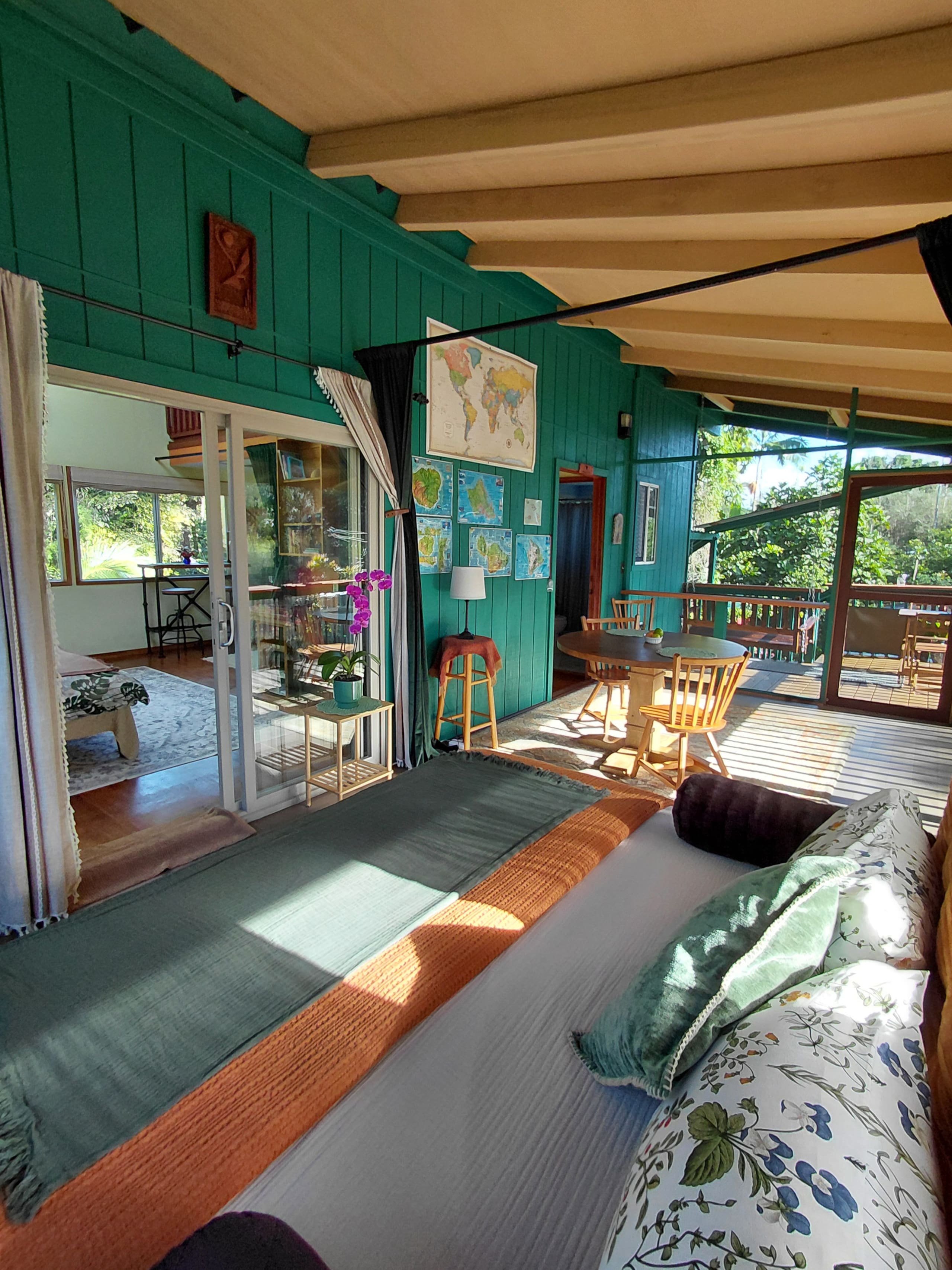 Jungle top suite nature escape ~ two king beds - Image 30